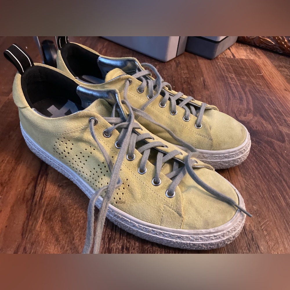 P448 John Sneaker